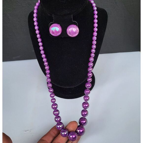 Vintage Demi Parure 90s Acrylic Purple AB Graduated Bead Necklace 24 in - Picture 5 of 6
